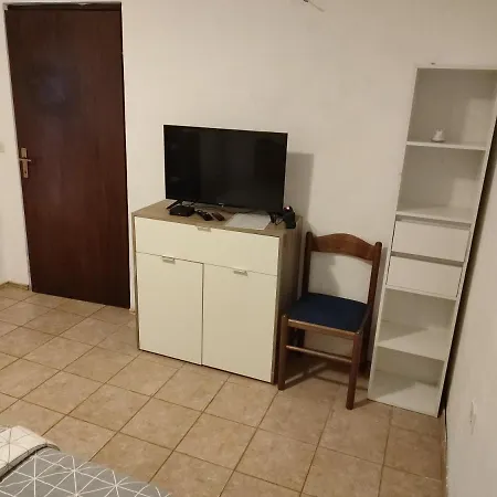 Suzy Ξενοδοχείο 3*