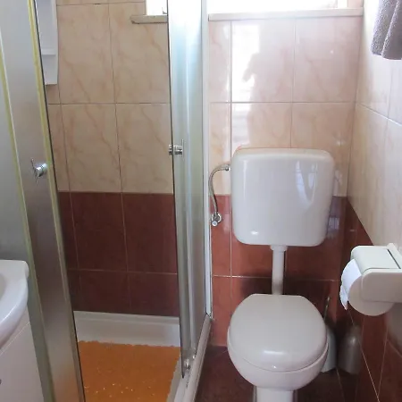 Guest house Guesthouse Suzy 3*