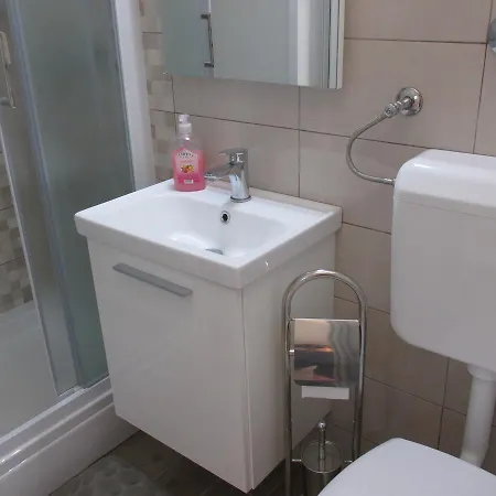 Hotel Guesthouse Suzy Pula