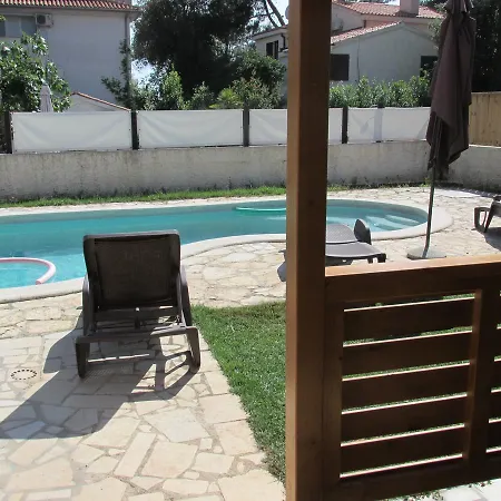 Otel Suzy Pula