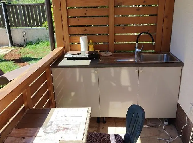 Hotel Guesthouse Suzy Pula